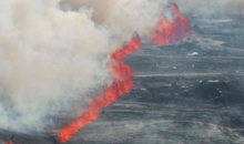 冰岛火山喷发威力巨大：当地高度戒备 附近人群被疏散